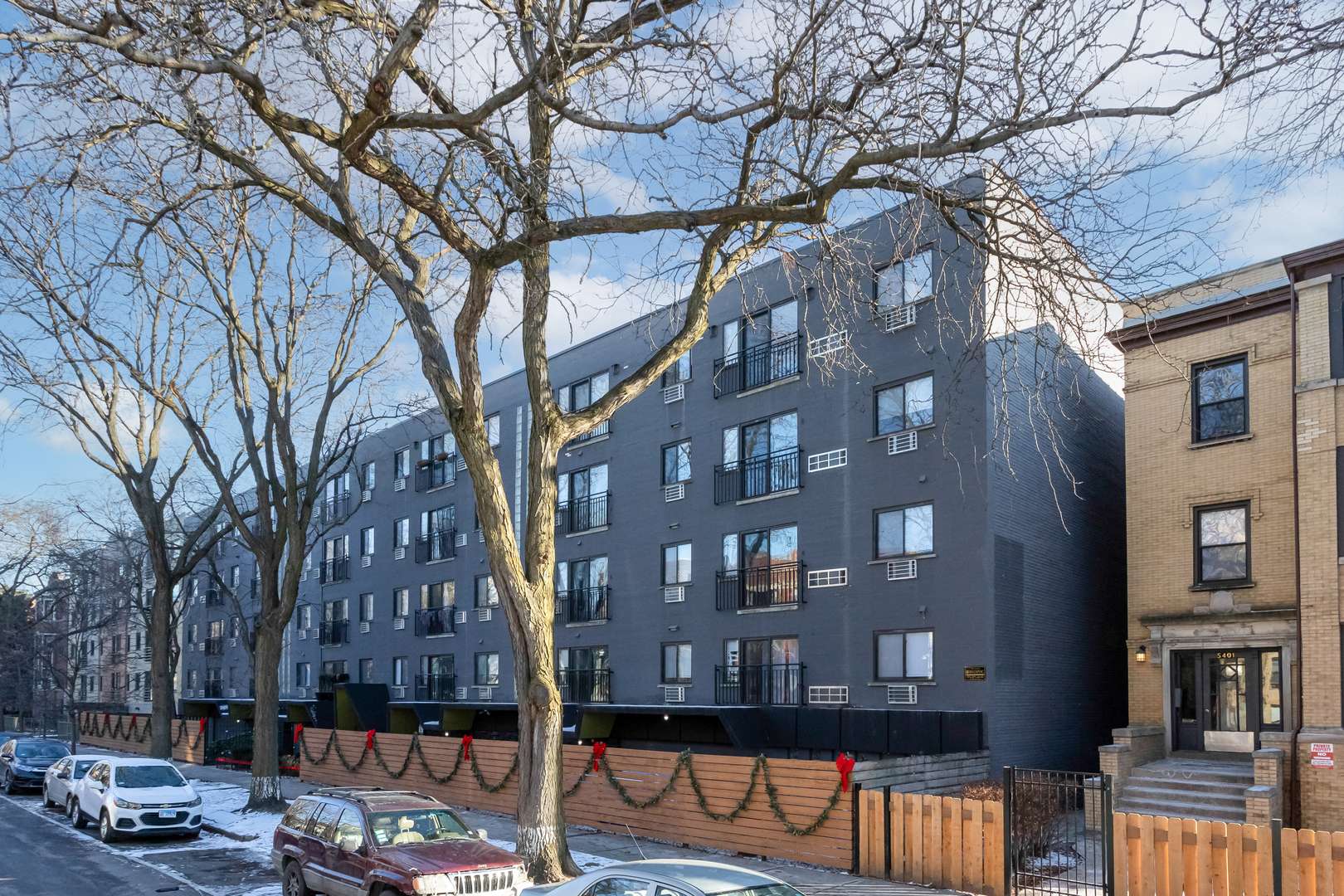5411 N Winthrop AVE #512, Chicago, IL 60640
