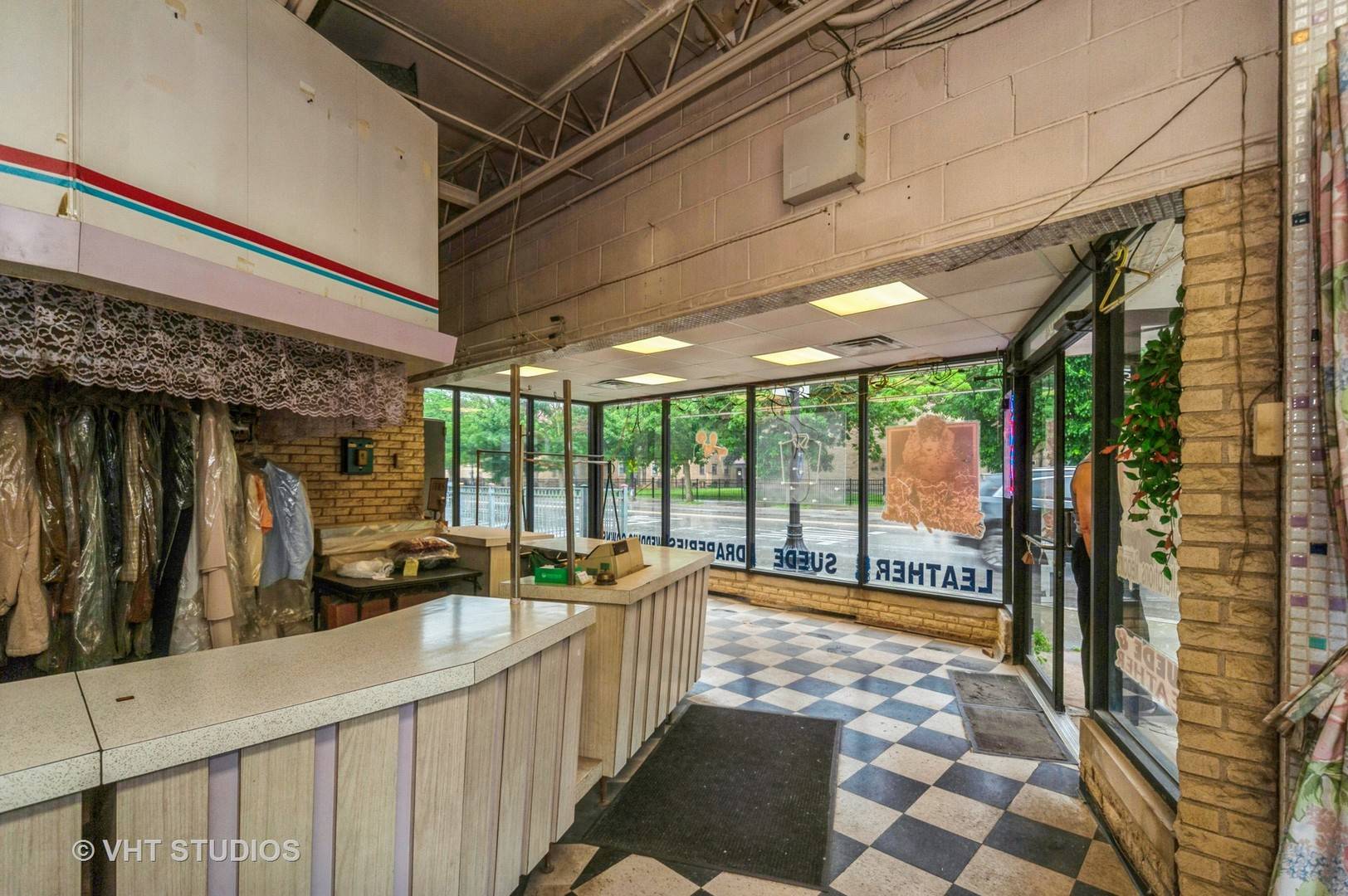 Chicago, IL 60634,6124 W Irving Park RD