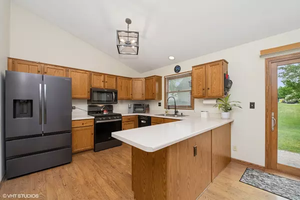 Woodstock, IL 60098,1700 Wicker ST