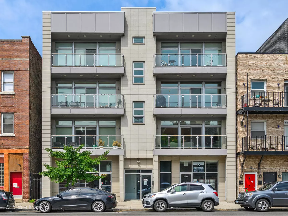 Chicago, IL 60622,1310 N Western AVE #2N