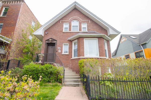 2231 N Lawndale AVE, Chicago, IL 60647