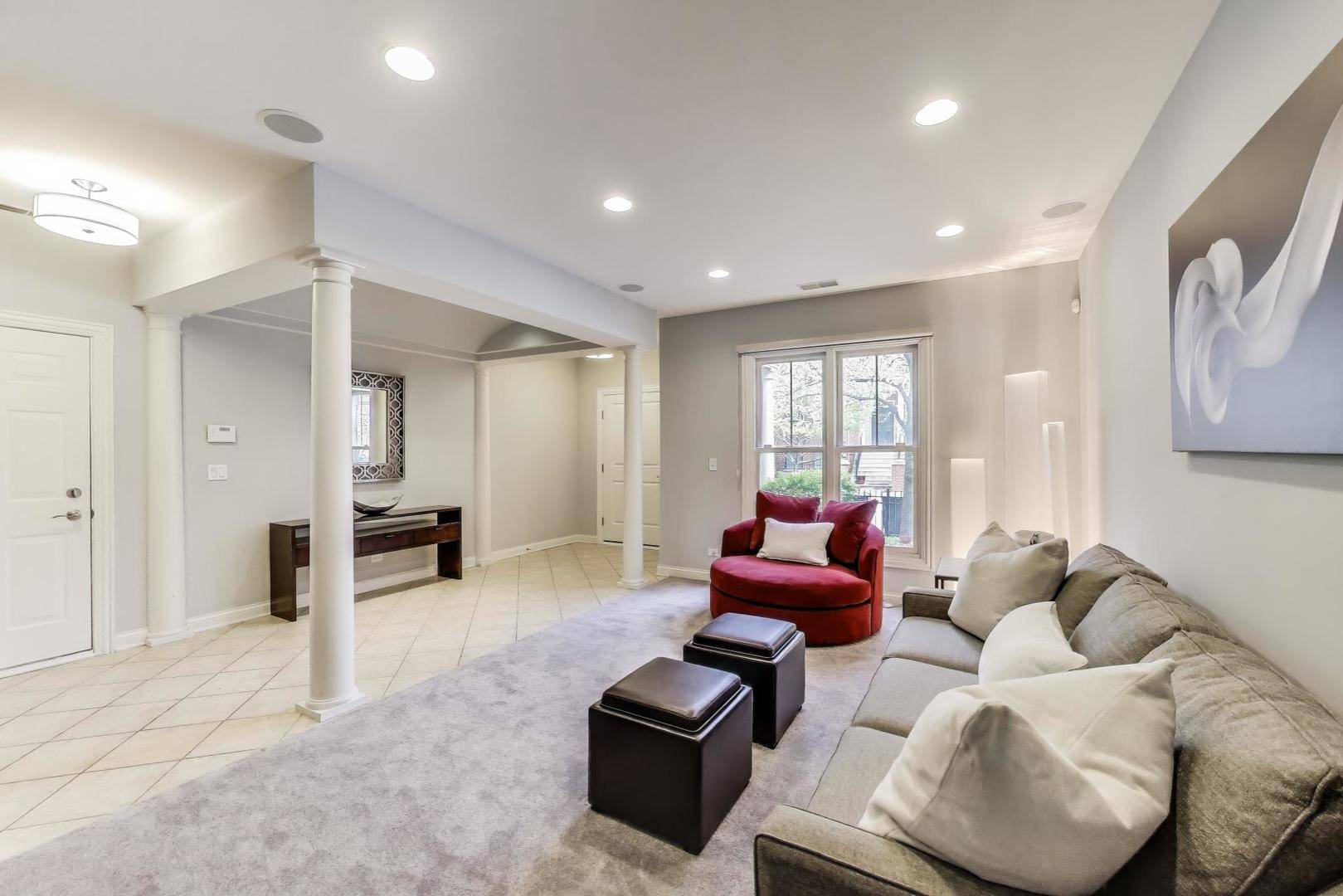 Glenview, IL 60026,2748 Valor DR