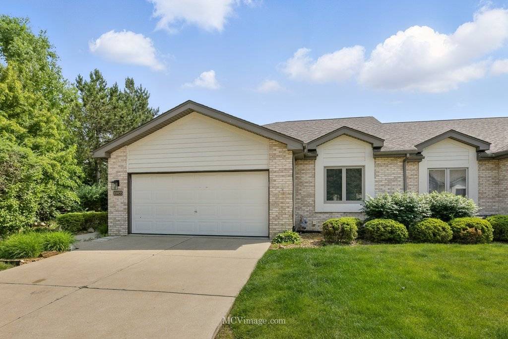 10935 Barbs WAY, Orland Park, IL 60467