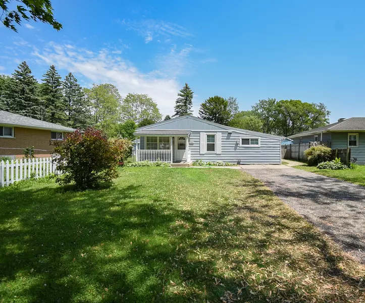 1905 Ezekiel AVE, Zion, IL 60099