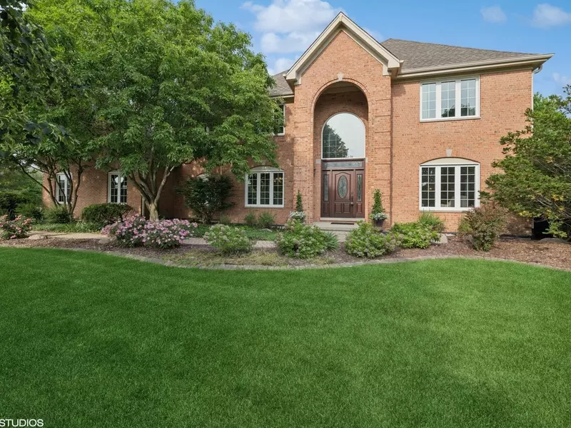 25397 N Northbridge RD, Hawthorn Woods, IL 60047