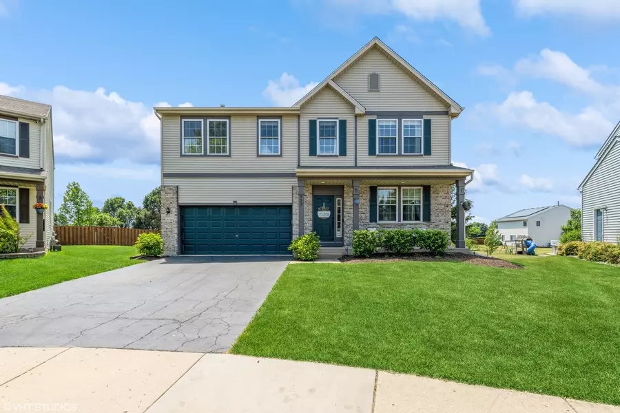 253 Brookhaven TRL, Pingree Grove, IL 60140