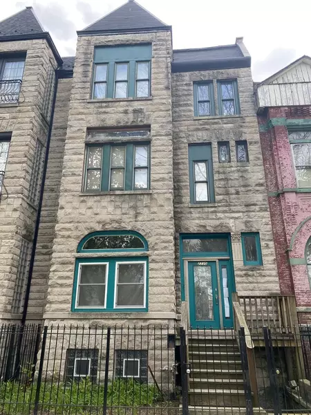 2735 W Washington BLVD, Chicago, IL 60612