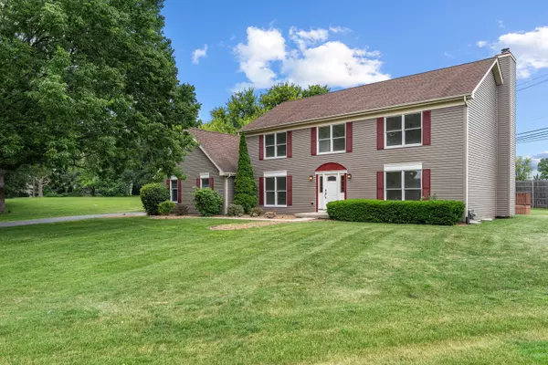 747 Jamestowne CT, Sleepy Hollow, IL 60118