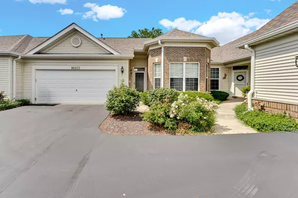 16203 Powderhorn Lake WAY, Crest Hill, IL 60403