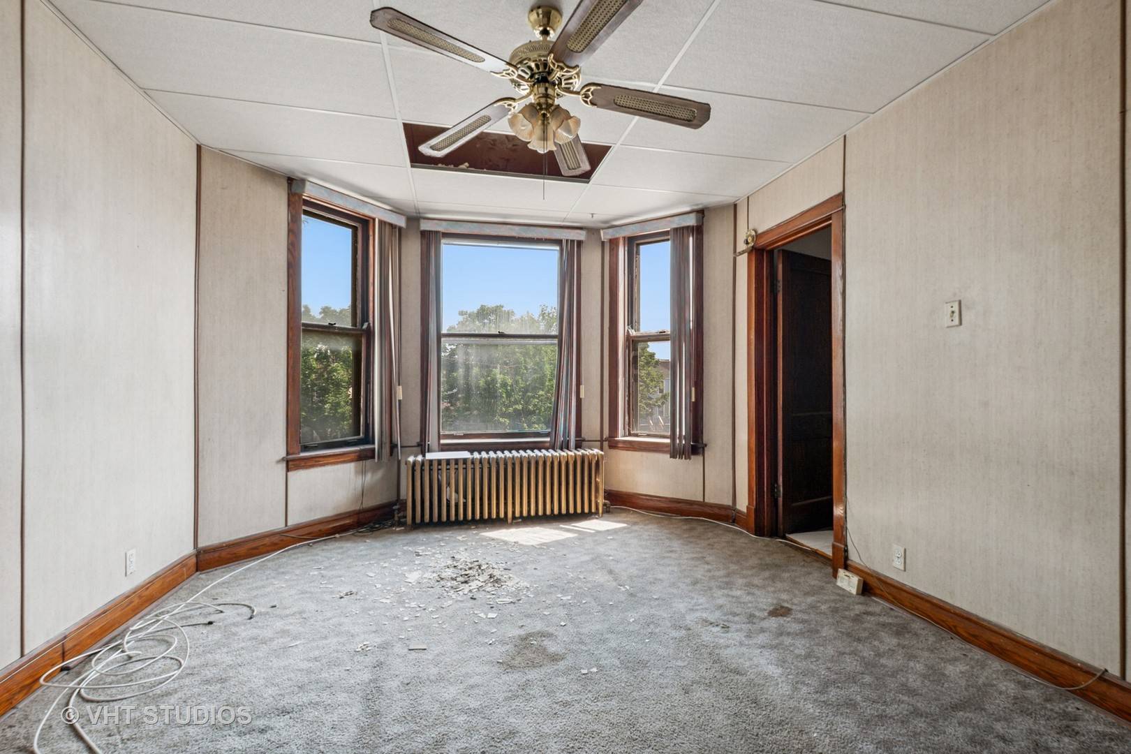Chicago, IL 60623,4026 W Cermak RD