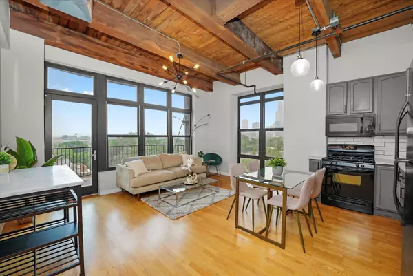 Chicago, IL 60605,1503 S State ST #501