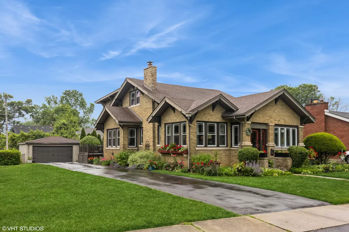 Chicago Heights, IL 60411,208 Country Club RD