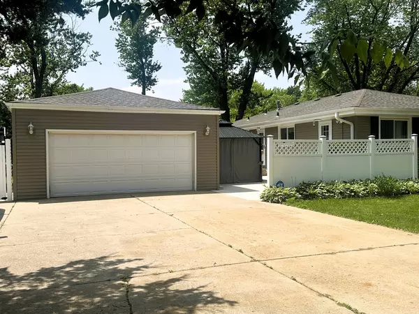 Machesney Park, IL 61115,1517 Juniper LN