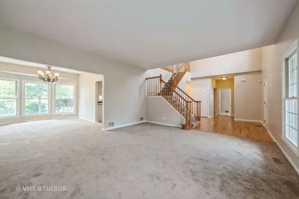 Crystal Lake, IL 60014,1035 Autumn DR