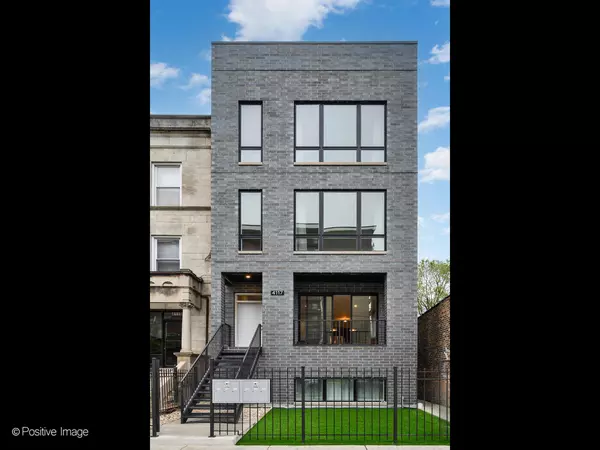 3944 S indiana ST #1F, Chicago, IL 60653