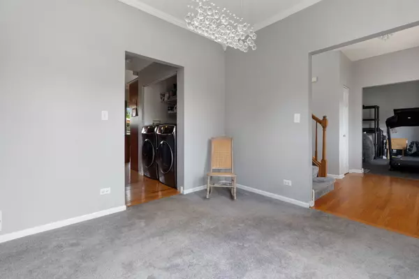 North Aurora, IL 60542,509 Magnolia DR