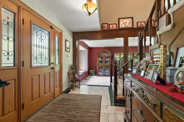 Palos Park, IL 60464,8414 W 119th ST