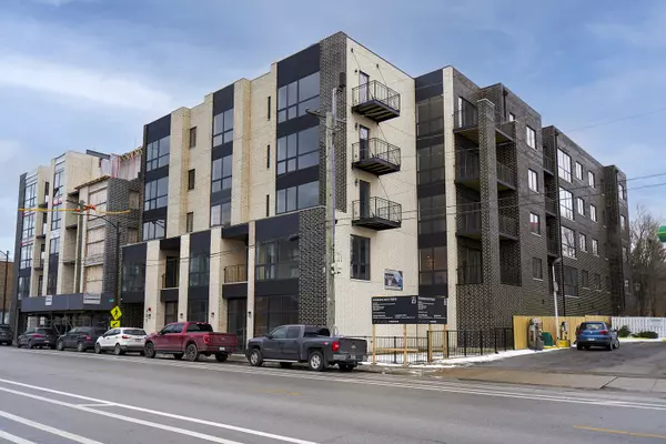 503 E Pershing AVE #301, Chicago, IL 60653