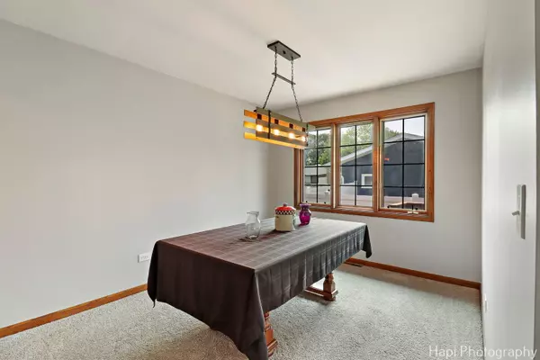 Zion, IL 60099,1506 Wilson CT