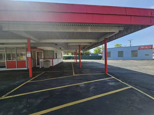 Kenosha, WI 53143,2929 Roosevelt RD