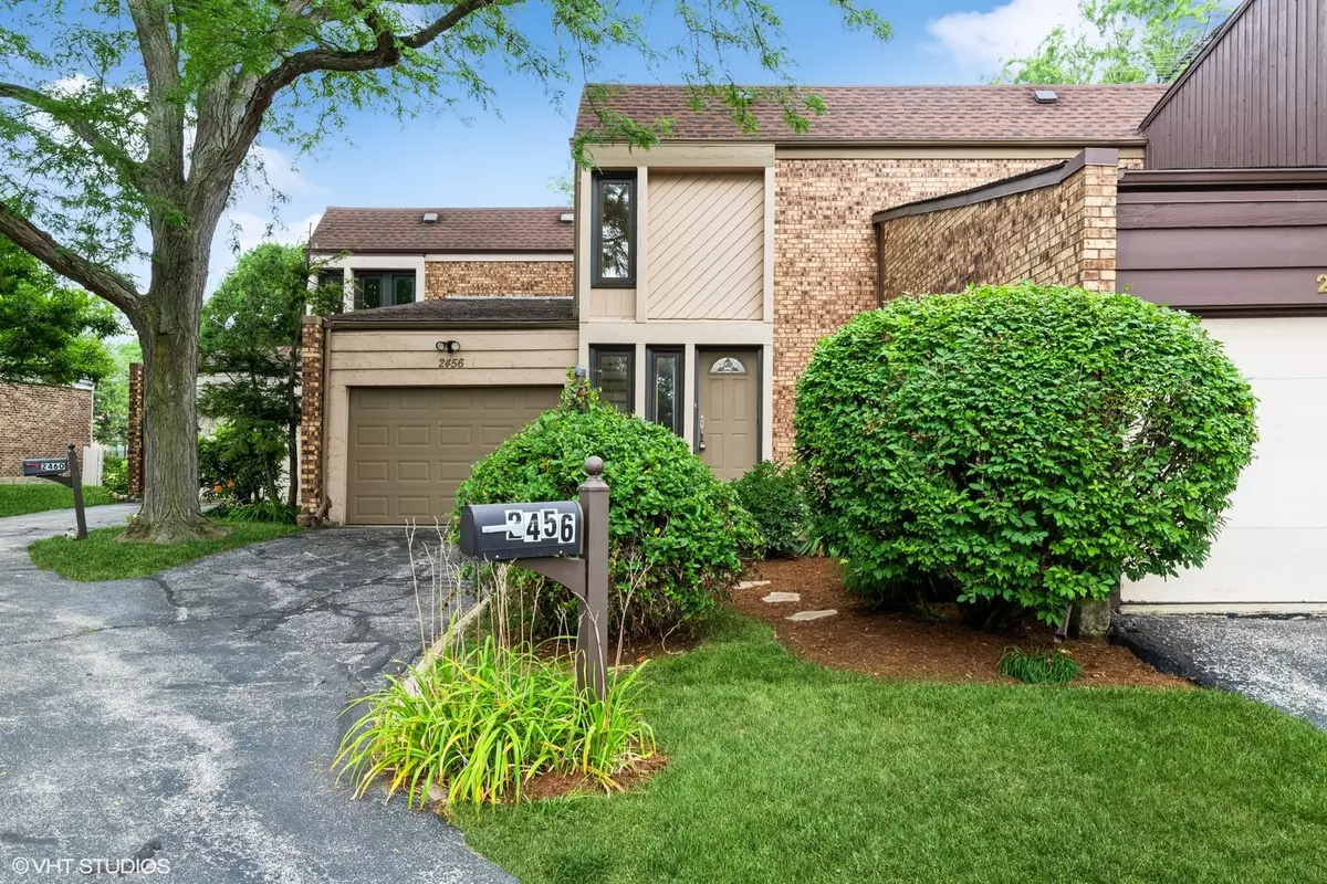 Northbrook, IL 60062,2456 Cobblewood DR