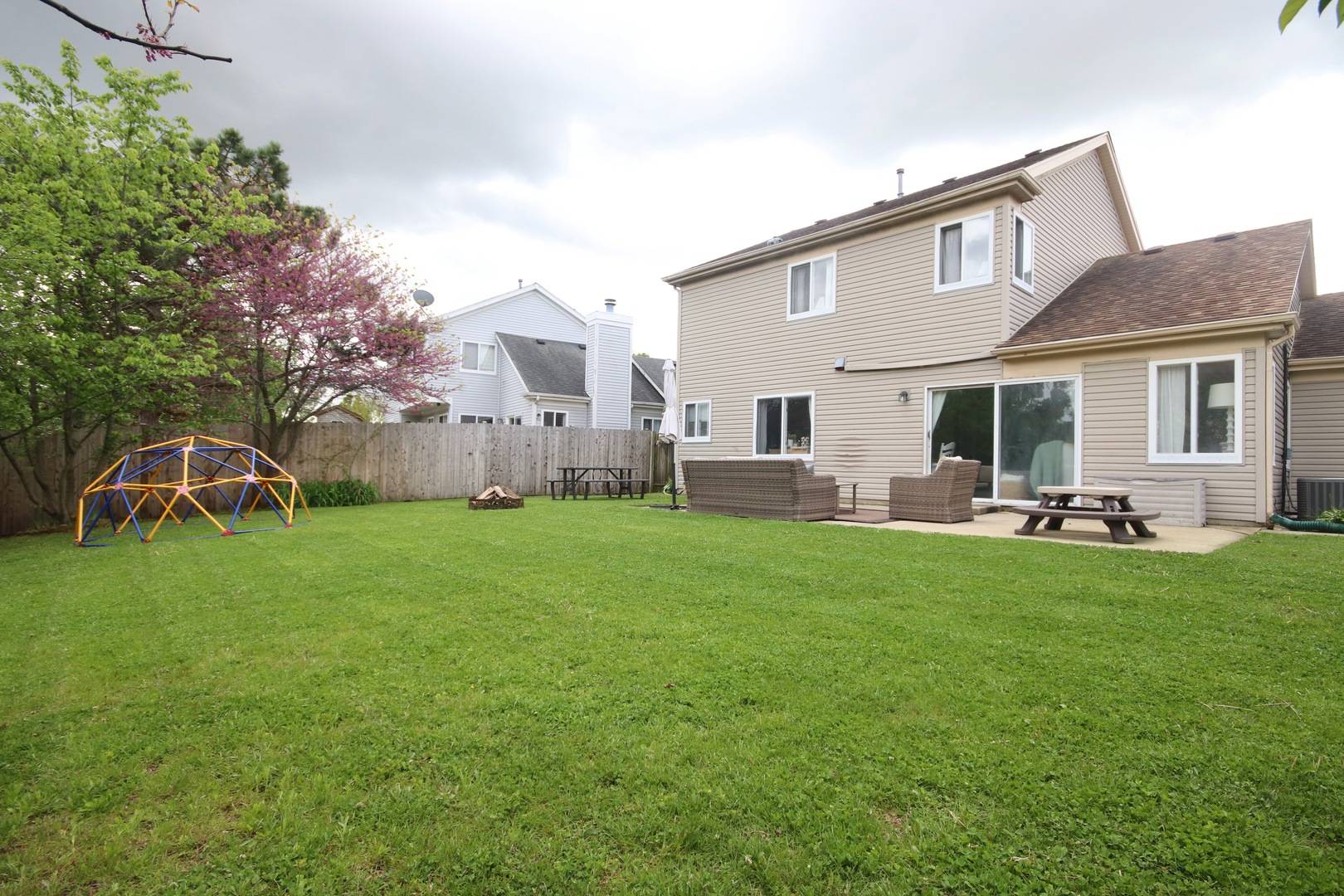 Kenosha, WI 53142,7003 94th AVE