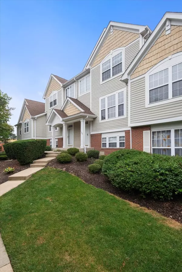 1182 Georgetown WAY, Vernon Hills, IL 60061