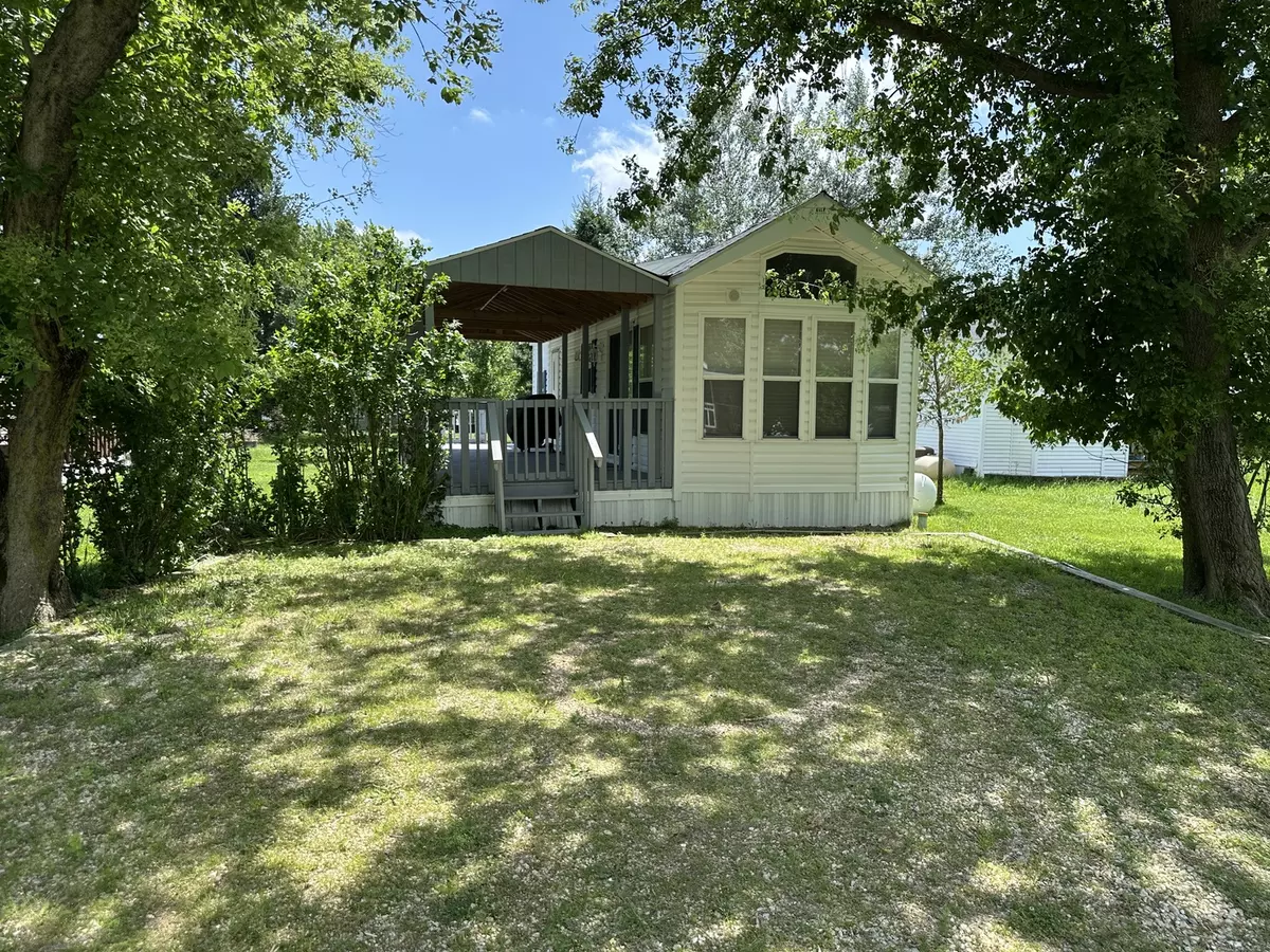 Sublette, IL 61367,28-67 Woodhaven Lakes