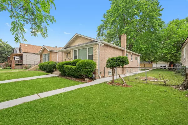 7133 S Honore ST, Chicago, IL 60636