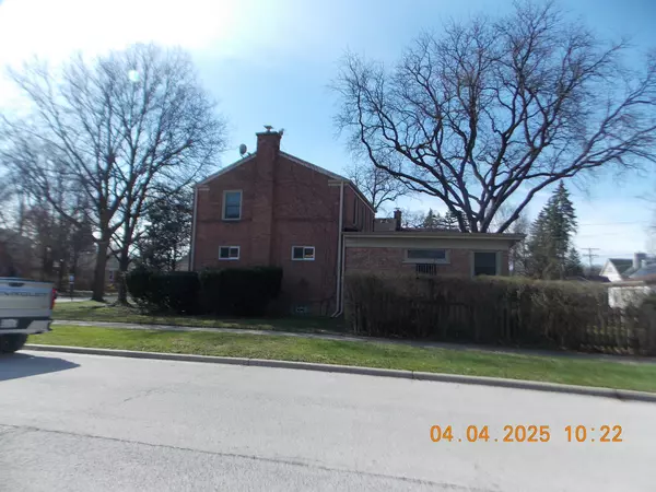 La Grange Park, IL 60526,936 Newberry AVE