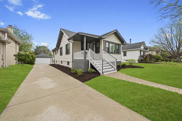 4529 Arthur AVE, Brookfield, IL 60513
