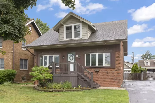 Lombard, IL 60148,106 S Grace ST