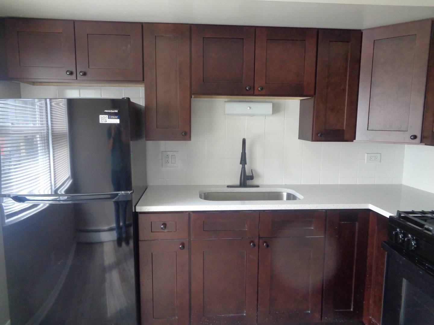 Worth, IL 60482,10805 S Lloyd DR #4