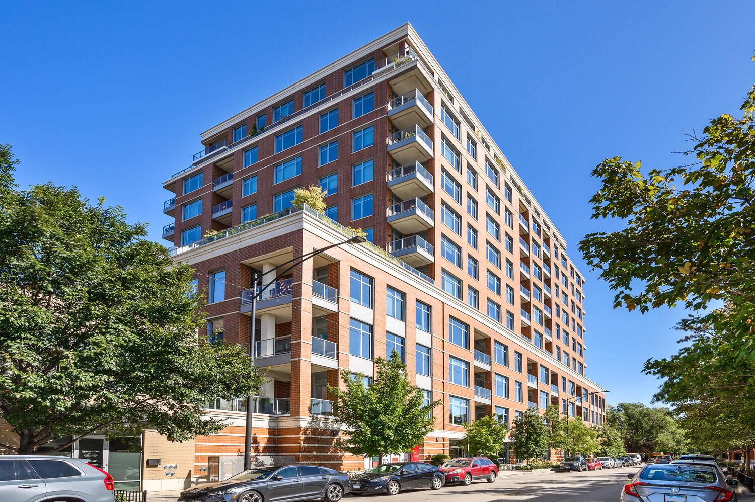 540 W Webster AVE #611, Chicago, IL 60614