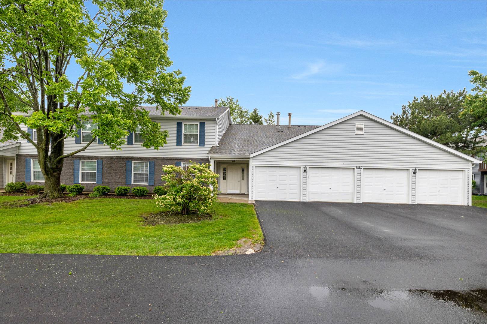 690 THORNTREE CT #C1, Bartlett, IL 60103