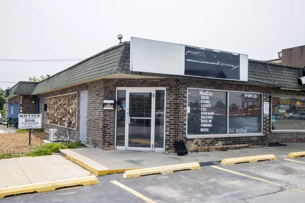 Worth, IL 60482,6645 W 111th ST