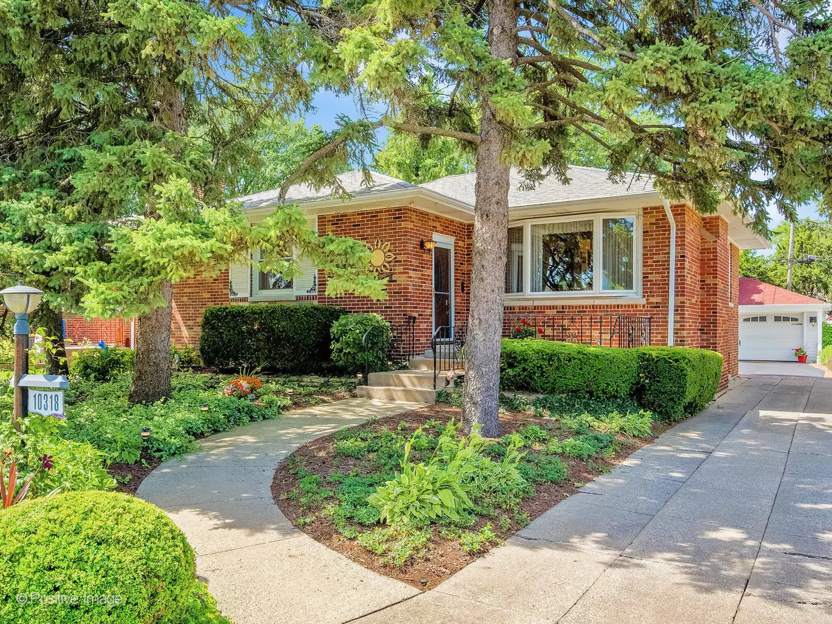 Westchester, IL 60154,10318 Dickens ST