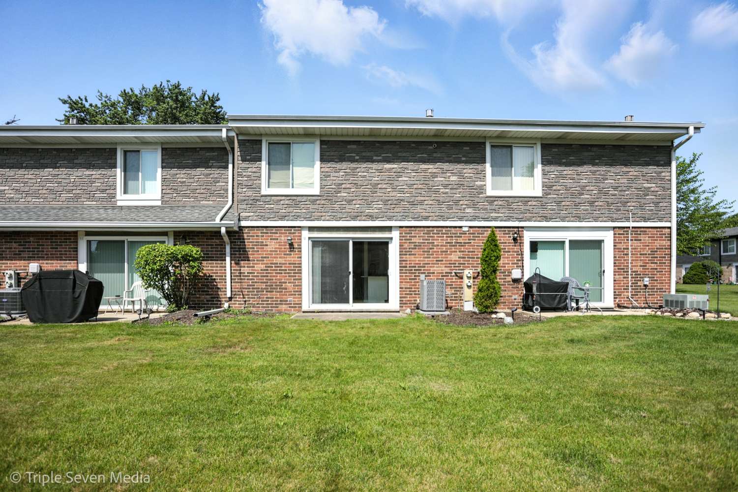 Palos Hills, IL 60465,10 Cour Masson #10