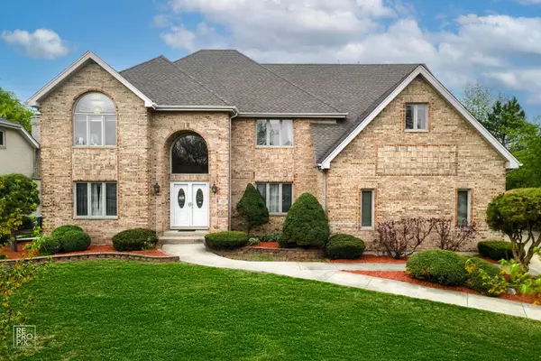Schaumburg, IL 60173,401 Jason LN