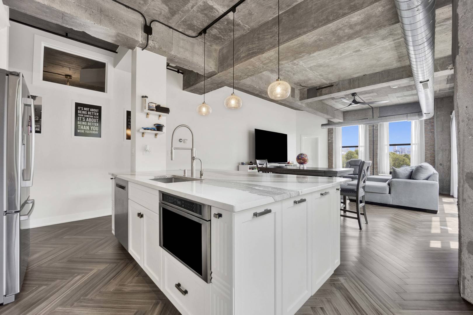 Chicago, IL 60608,1033 W 14th PL #337