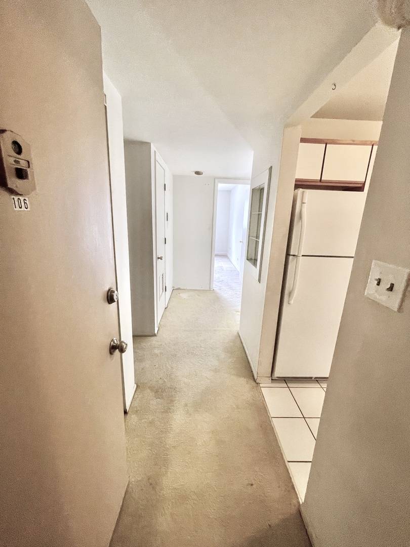 Willowbrook, IL 60527,13 Kingery Quarter #106B