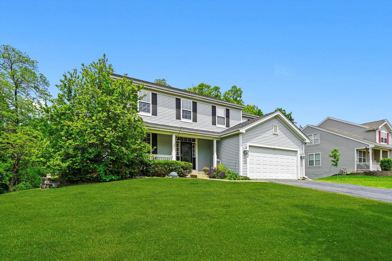 484 Rosewood DR, Carpentersville, IL 60110