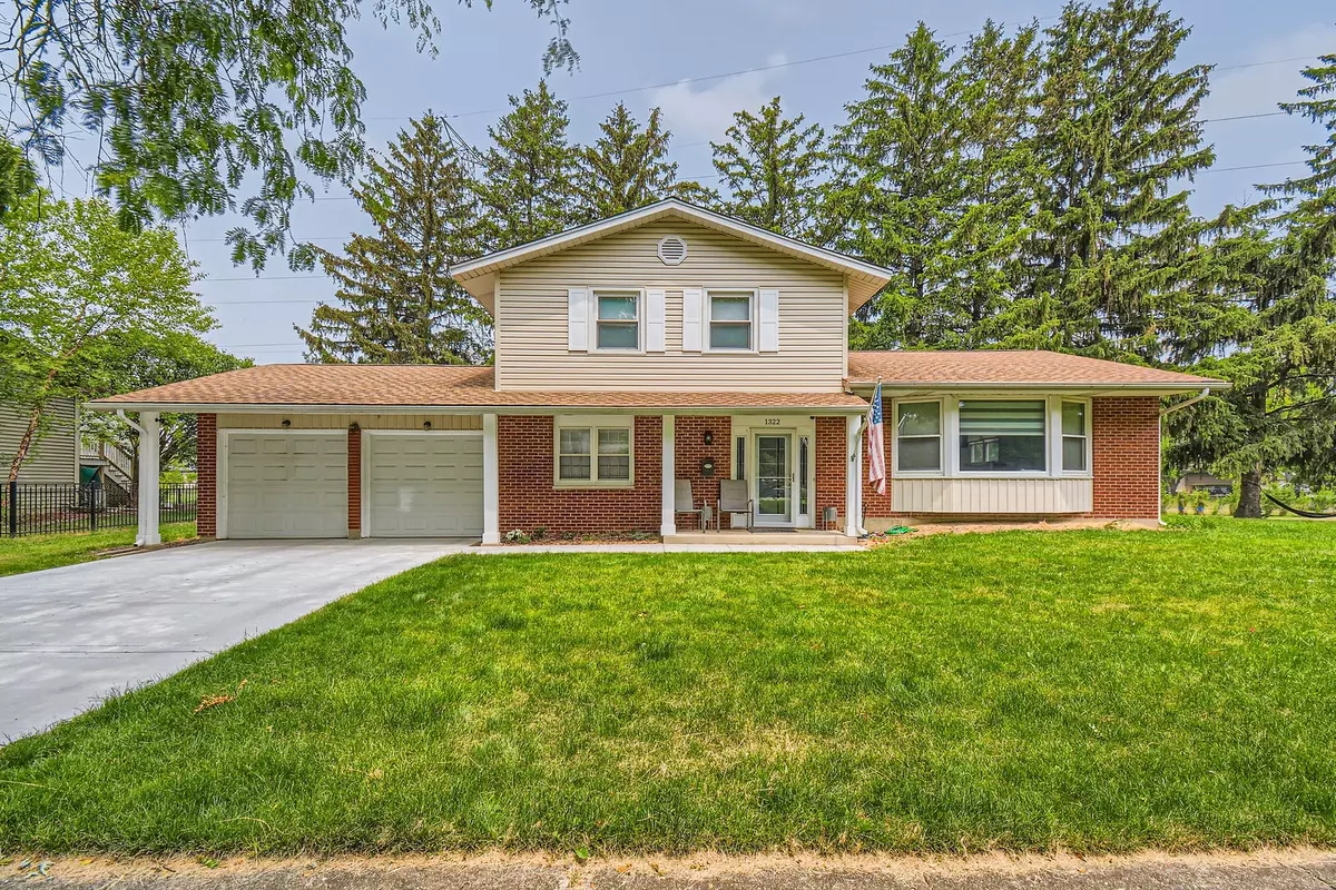 Palatine, IL 60074,1322 E Thurston DR