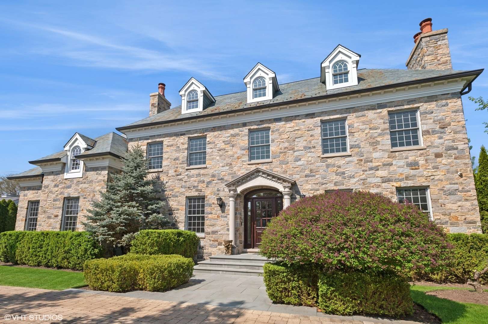78 Wagner RD, Northfield, IL 60093