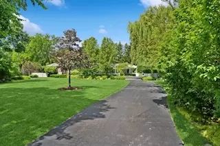 Highland Park, IL 60035,890 Windsor RD