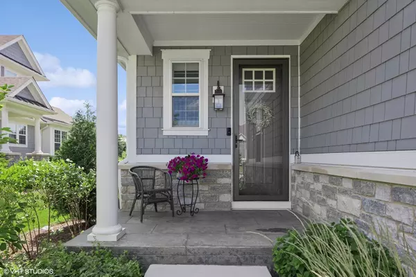 Hinsdale, IL 60521,5531 Barton LN