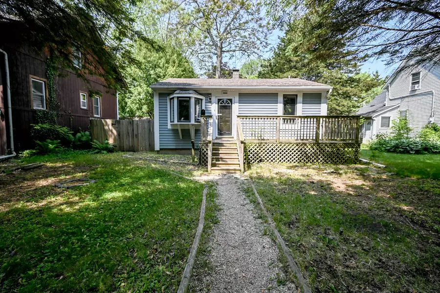 3006 Edina BLVD, Zion, IL 60099