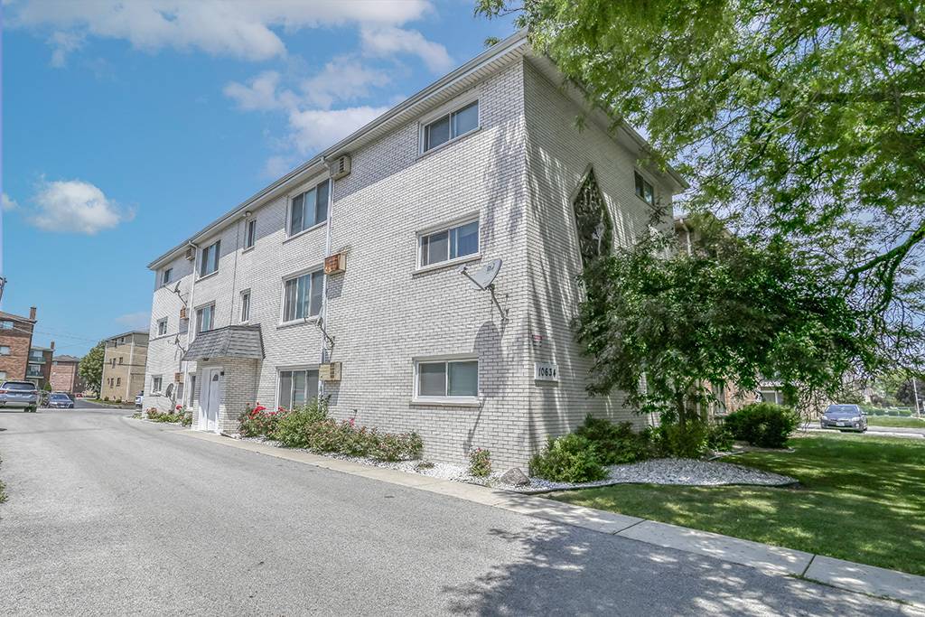 10634 Parkside AVE, Chicago Ridge, IL 60415