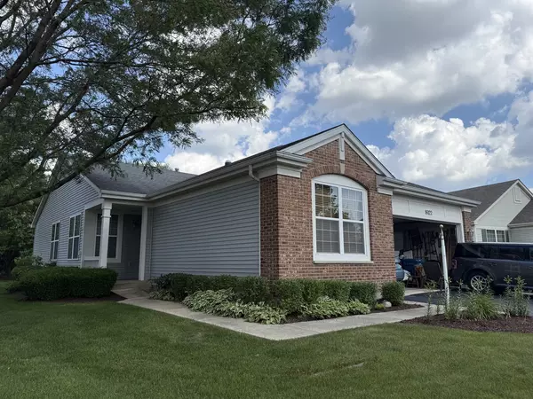 16122 Seneca Lake CIR, Crest Hill, IL 60403