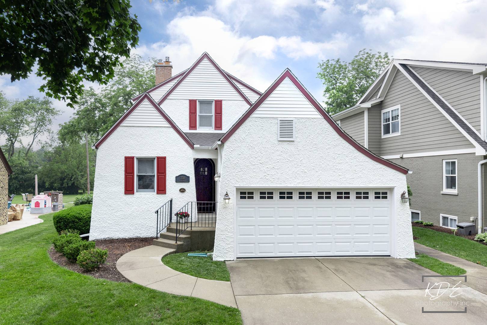 330 S Maple ST, Itasca, IL 60143